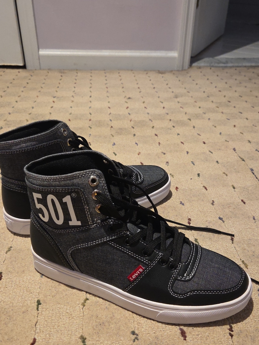 Levi's 501 High-Top Sneakers in Black and Gray